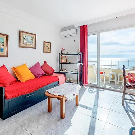 Apartment 1 Bedroom Stunning In *
