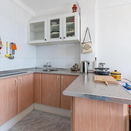 1 Bedroom Stunning In Apartment Torremolinos