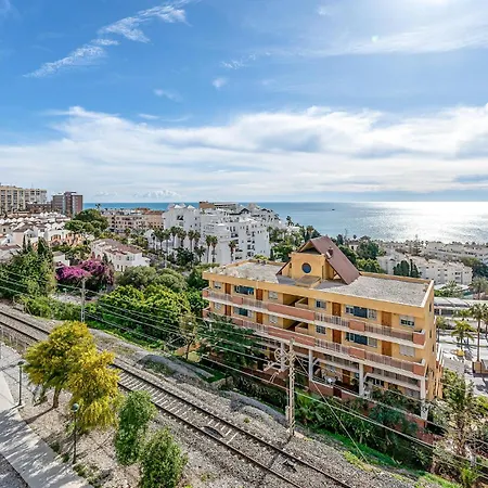 1 Bedroom Stunning In Apartment *